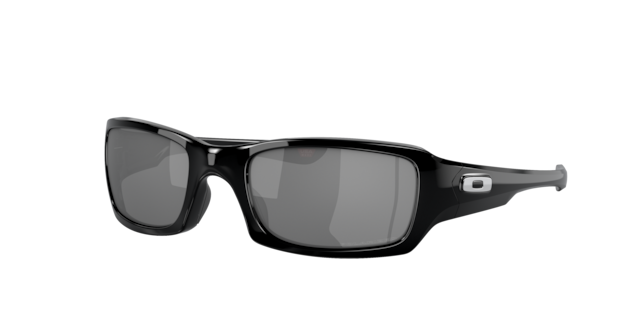 Oakley 0OO9102 Sunglasses in Black | Target Optical