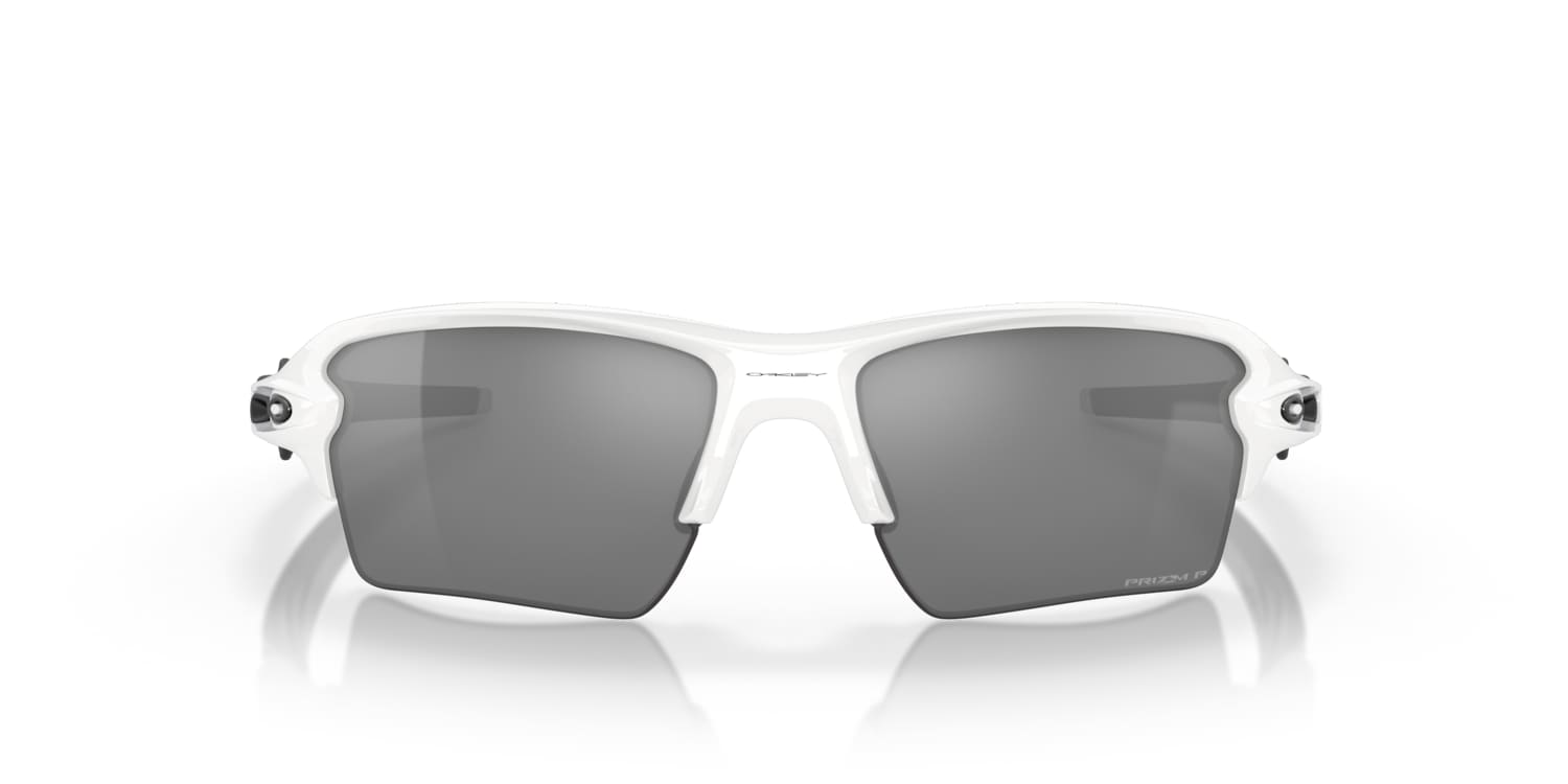O*右様 Too Real Oakley 0OO9188 Sunglasses in Red/Burgundy | Target Optical