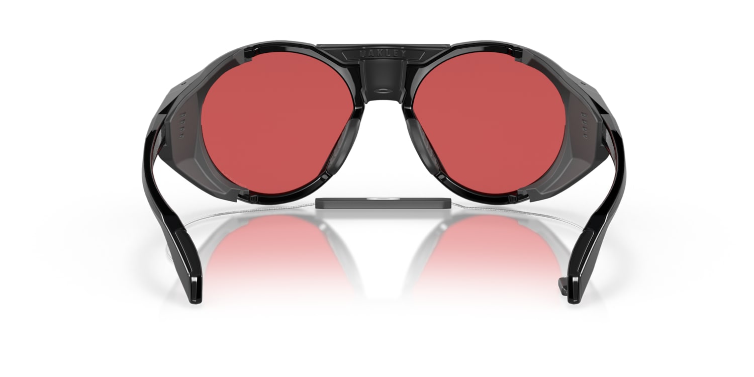Oakley 0OO9440 Sunglasses in Black | Target Optical
