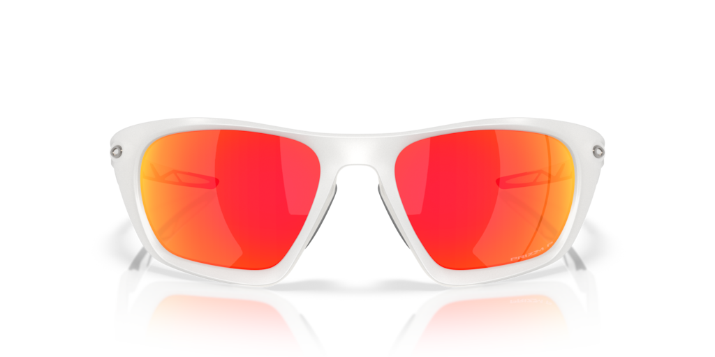 Oakley PRIZM サングラス ホワイト/レッド Oakley Oakley Sunglasses in White | Target Optical