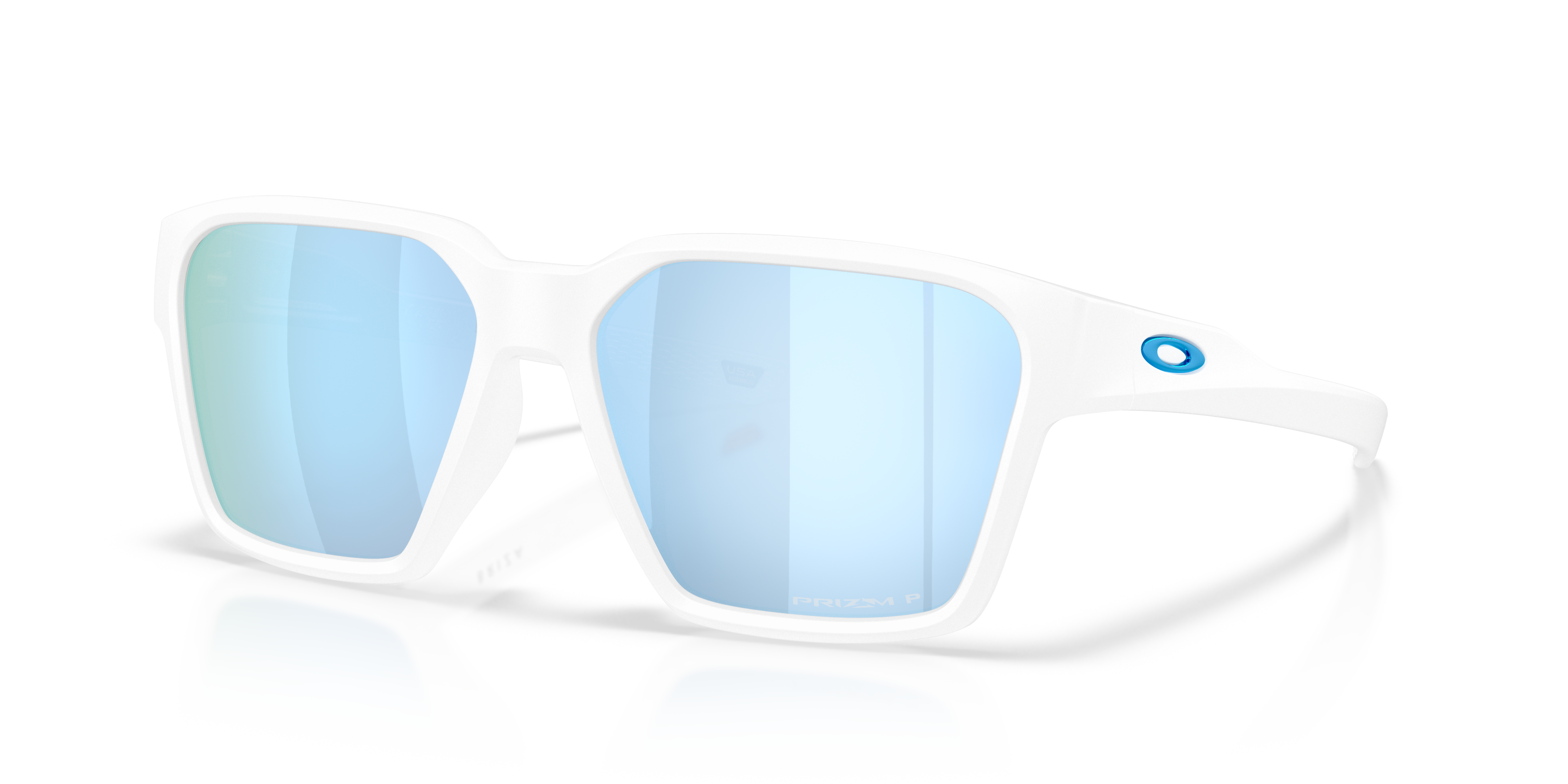 Oakley Oakley Sunglasses in Clear/White | Target Optical