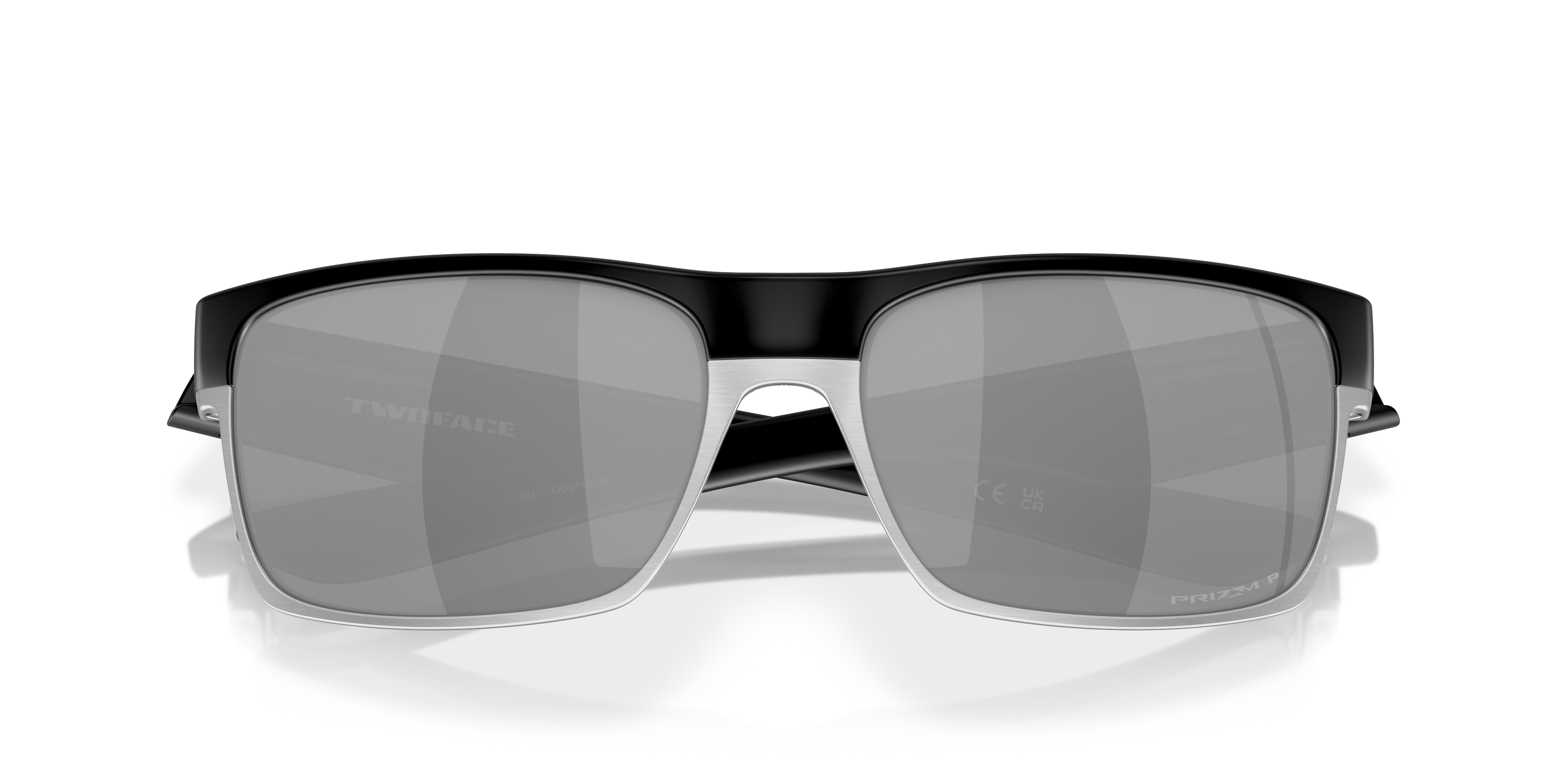 Oakley 0OO9189 Sunglasses in Black | Target Optical