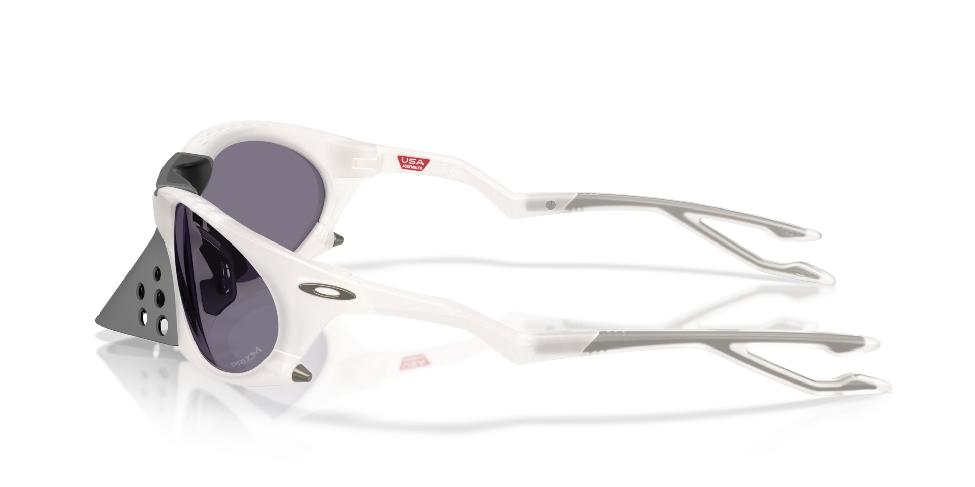Oakley 0OO9437 Sunglasses in White | Target Optical