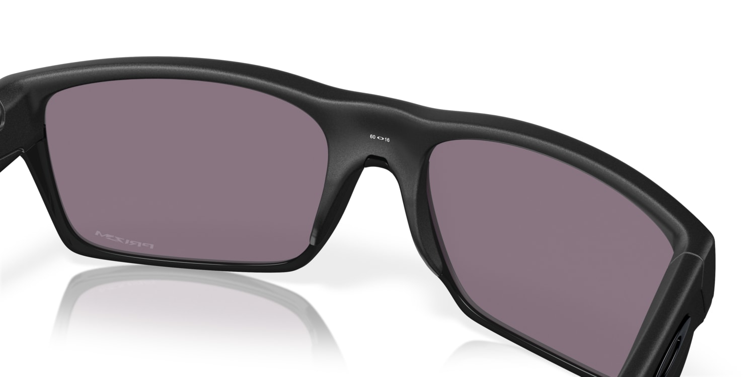Oakley 0OO9189 Sunglasses in Silver/Gunmetal/Grey | Target