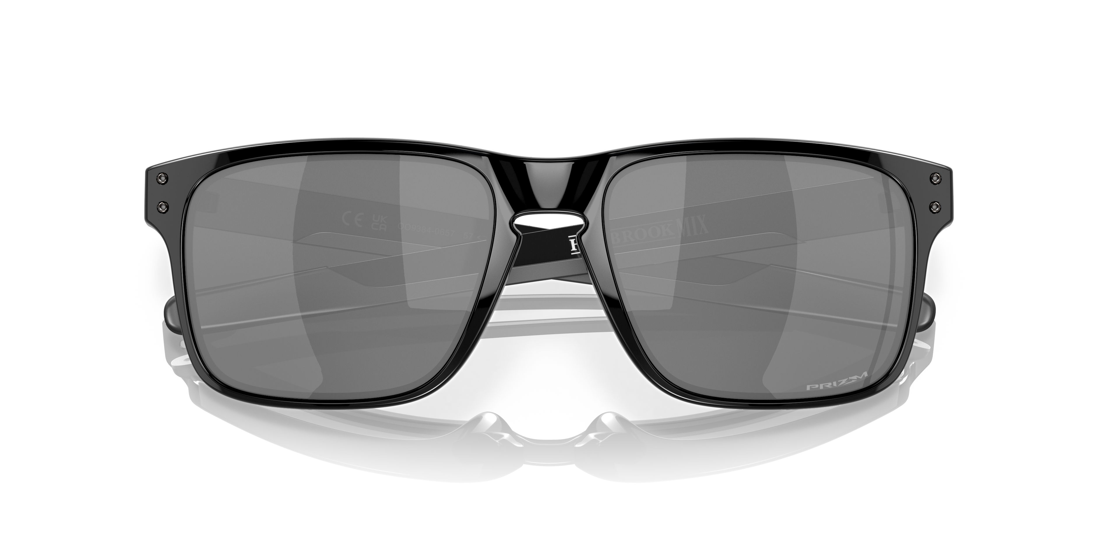 Oakley Oakley Sunglasses in Black | Target Optical