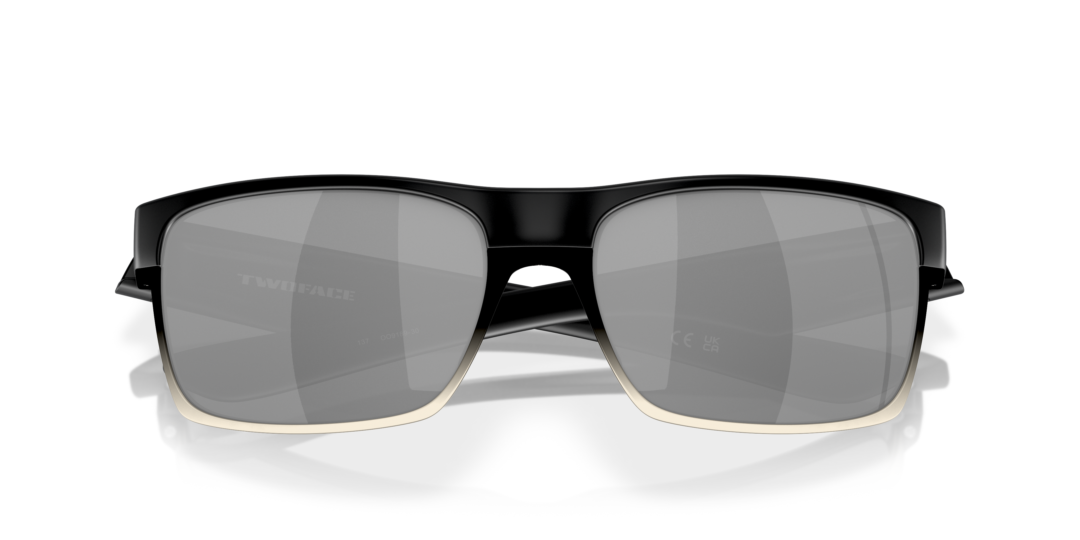 Oakley 0OO9189 Sunglasses in Black | Target Optical