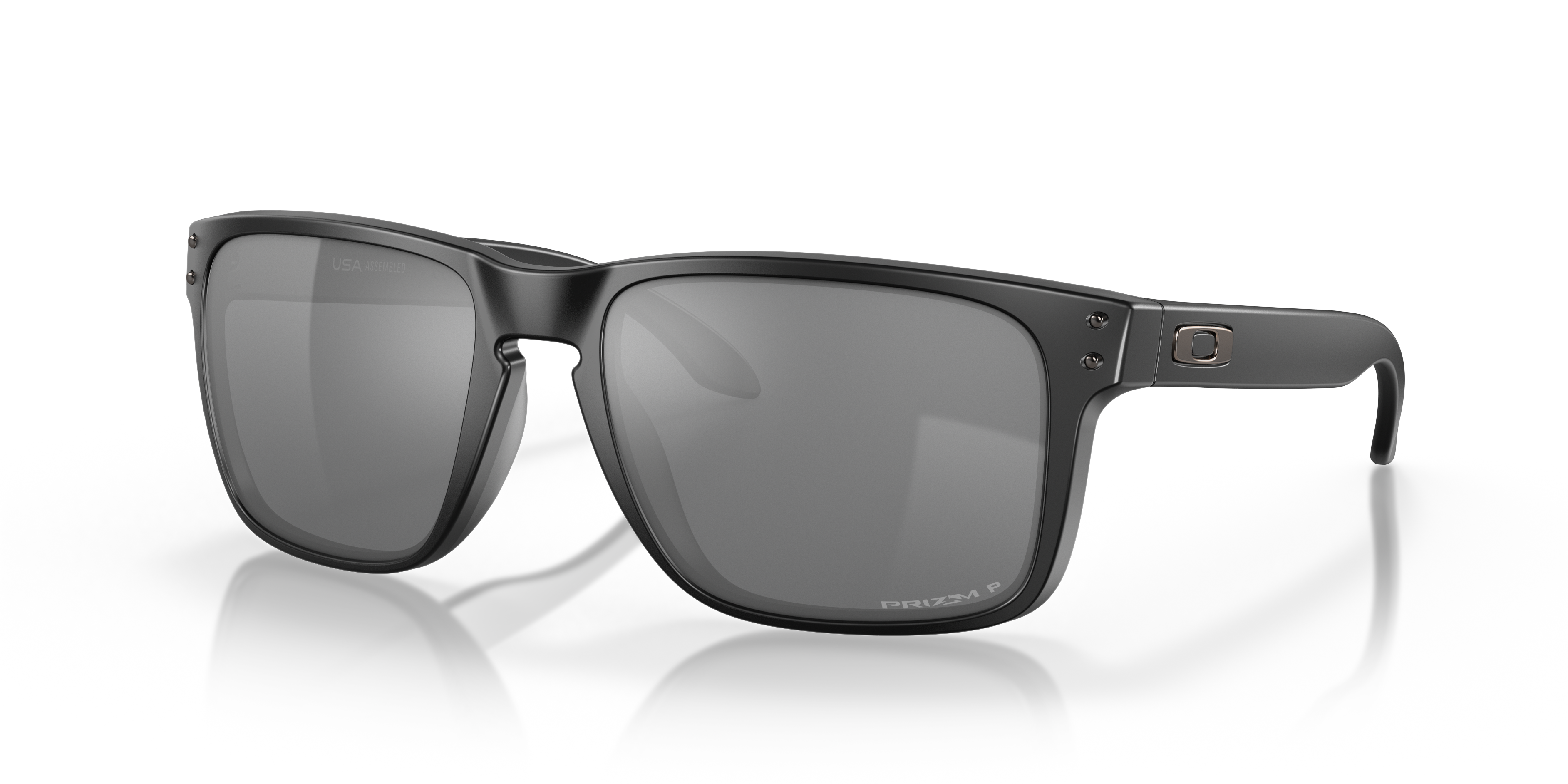 Oakley Oakley Sunglasses in Black | Target Optical