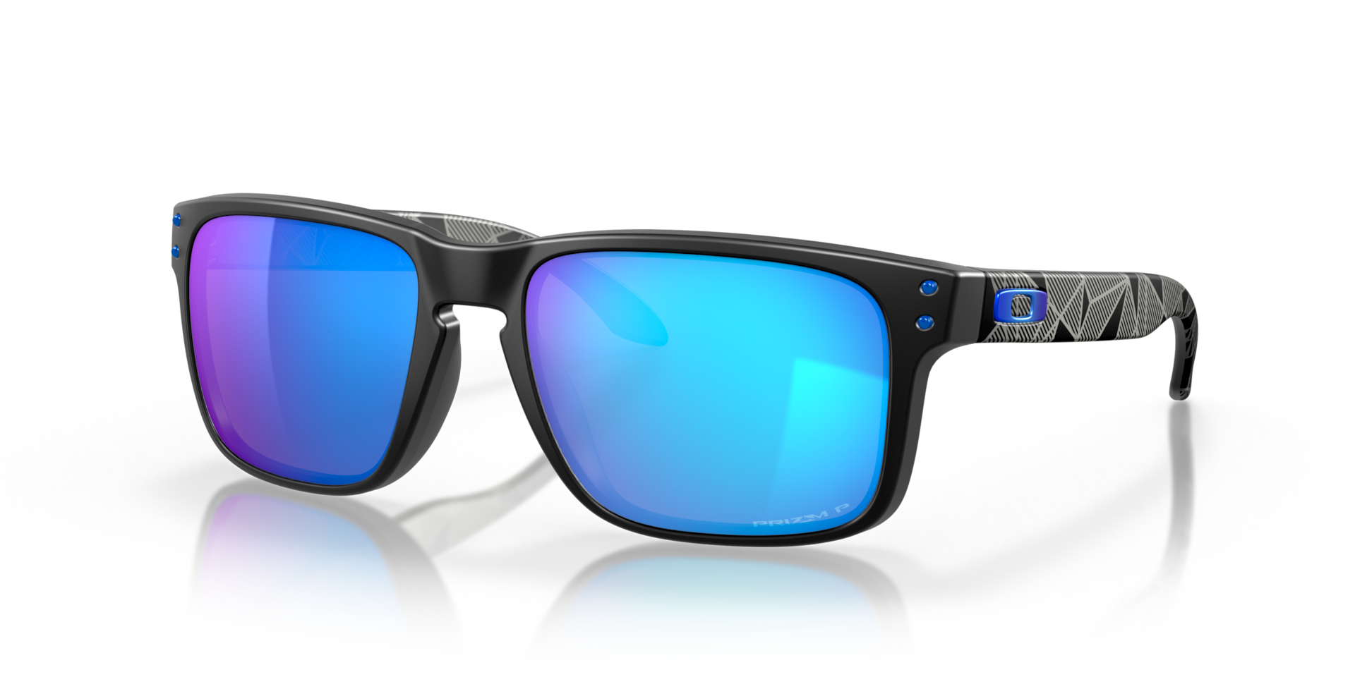 Oakley 0OO9102 Sunglasses in Black | Target Optical