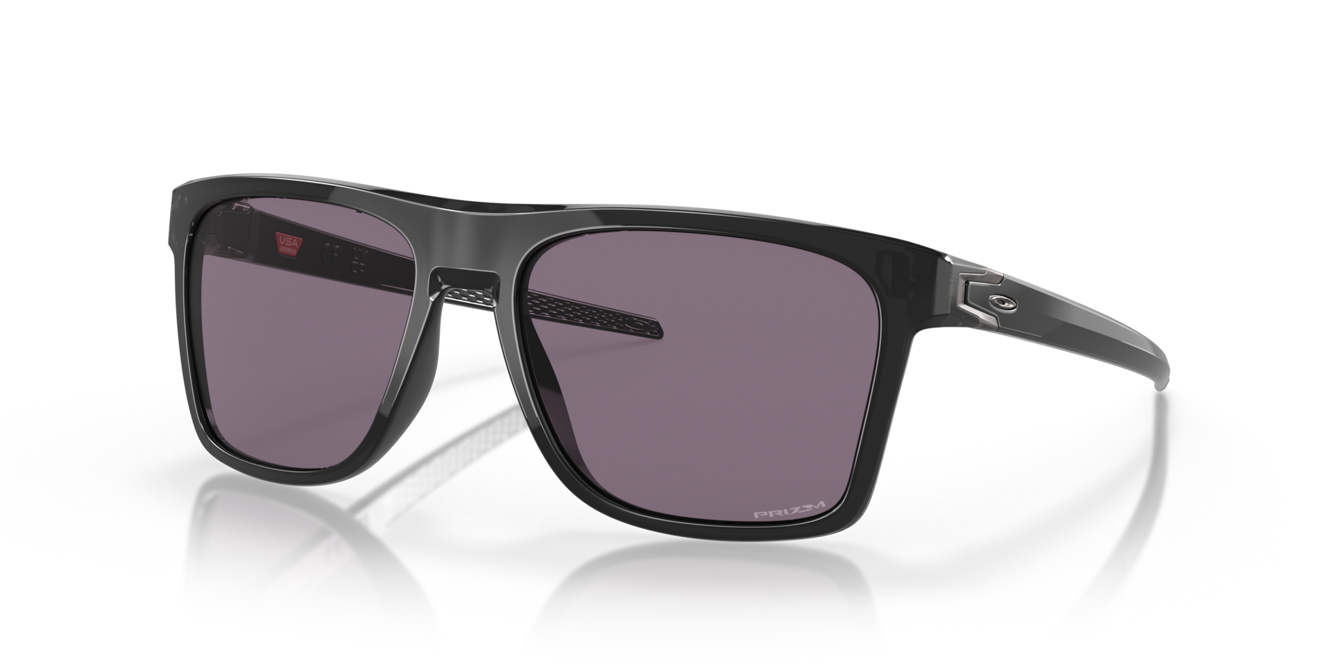 Oakley 0OO9100 Sunglasses in Black | Target Optical